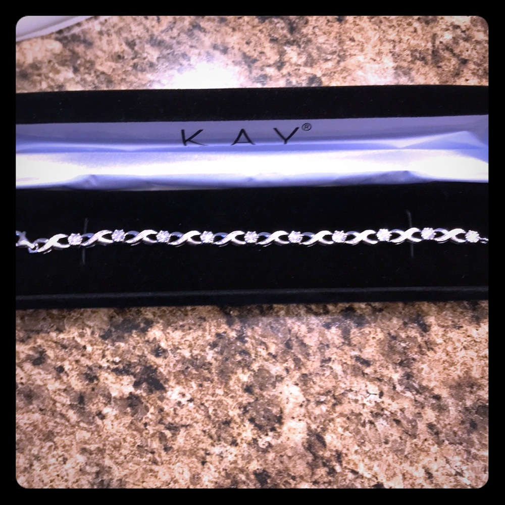 Kay’s Tennis Bracelet